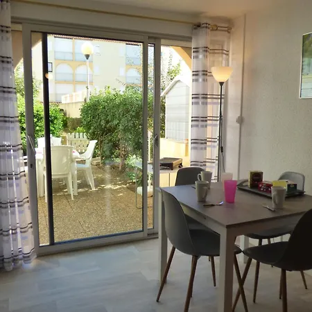 Superbe T2, Terrasse, Parking, Les Maisons De La Plage, Plage Narbonne-Plage