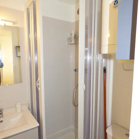 Appartement Superbe T2, Terrasse, Parking, Les Maisons De La Plage, *